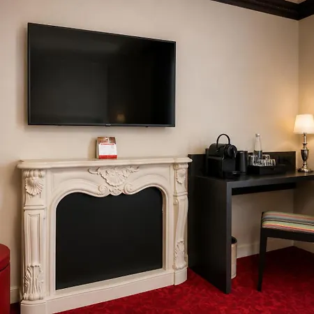 Hotel Le Montmartre Saint Pierre