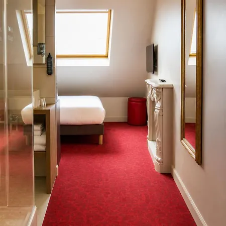 Le Montmartre Saint Pierre 호텔 3*