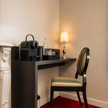Le Montmartre Saint Pierre ホテル