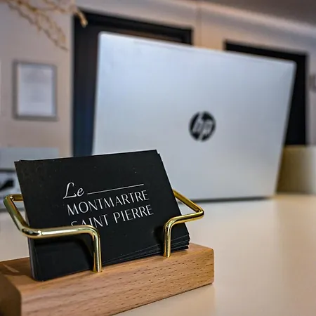 Le Montmartre Saint Pierre ホテル 3*